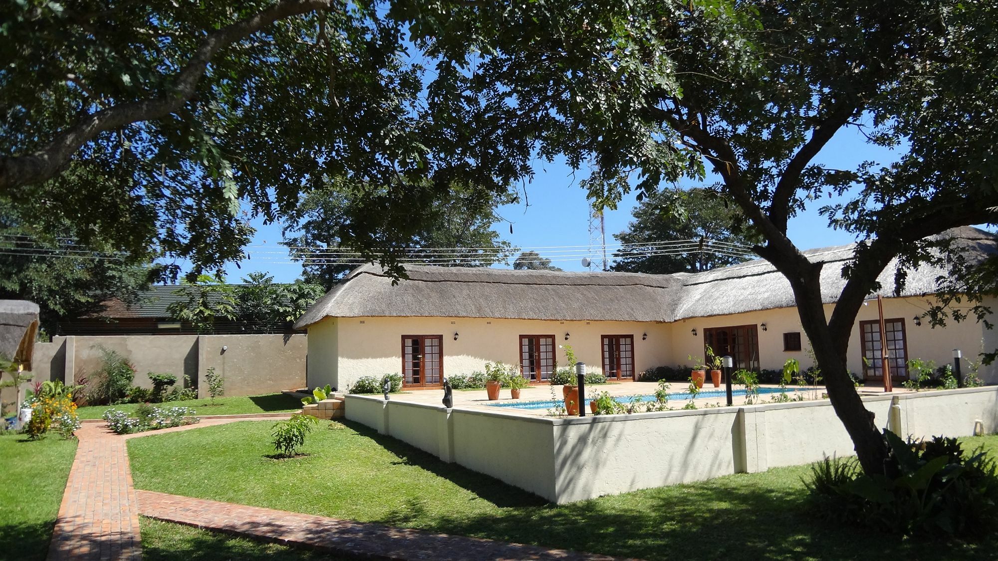 Mandebele Lodge Victoria Falls Ngoại thất bức ảnh